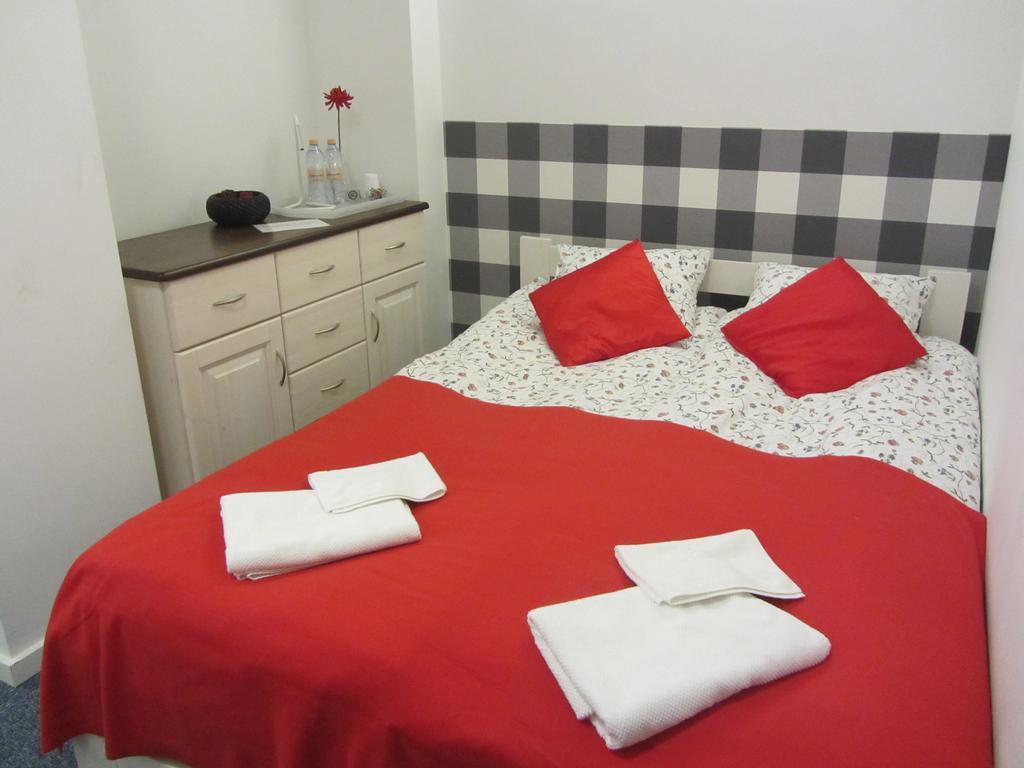 Auberge de jeunesse Ll20 à Varsovie Extérieur photo
