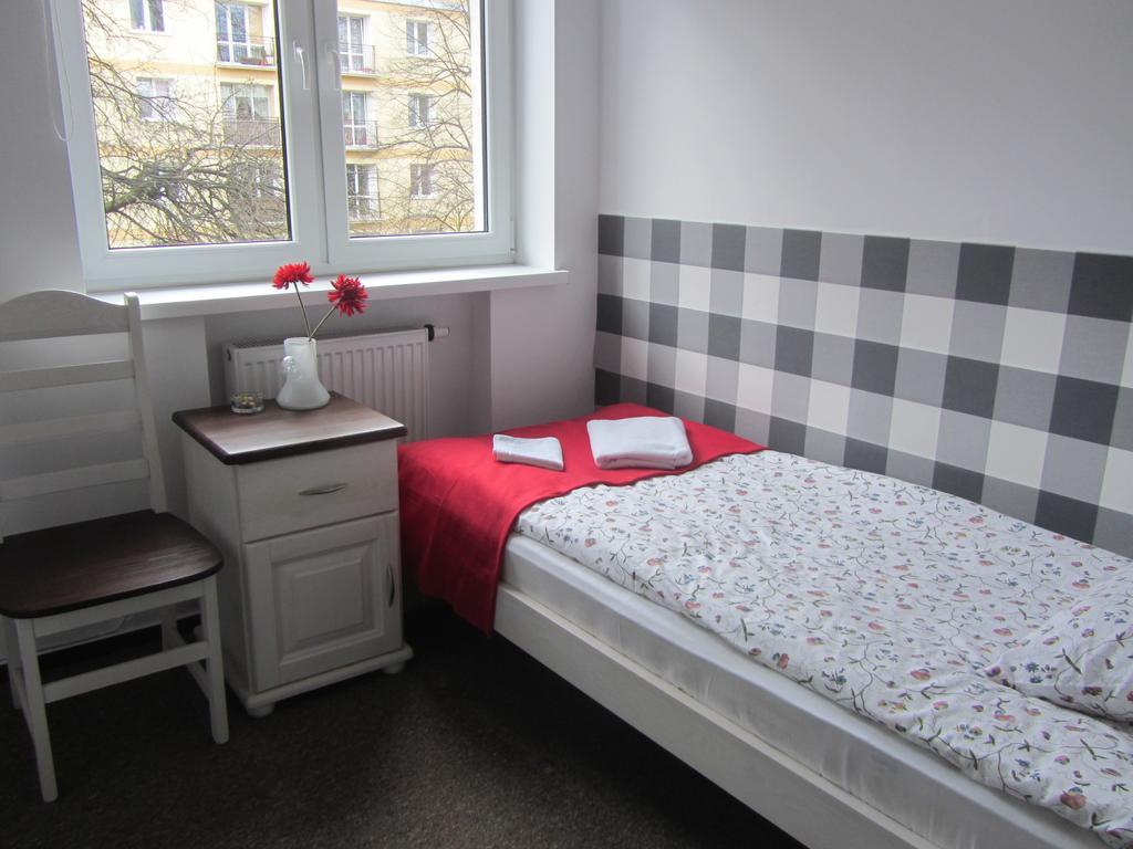 Auberge de jeunesse Ll20 à Varsovie Extérieur photo